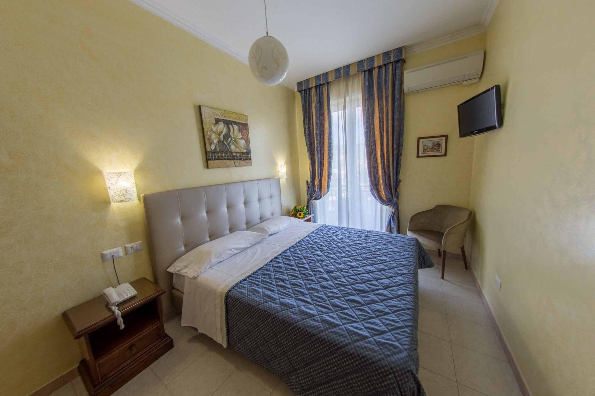 Hotel Aquila Orte Exterior foto